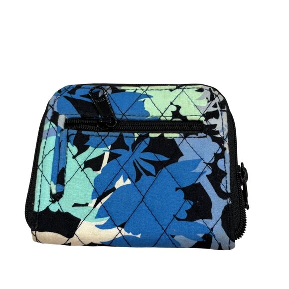 Vera Bradley Small Zip Around Wallet In Camofloral Quilted Pattern - Picture 2 of 5